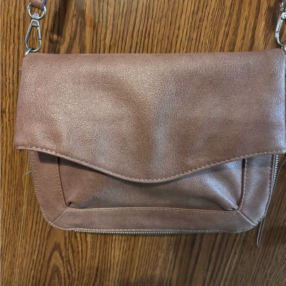 Elegant Brown Leather Shoulder Bag
